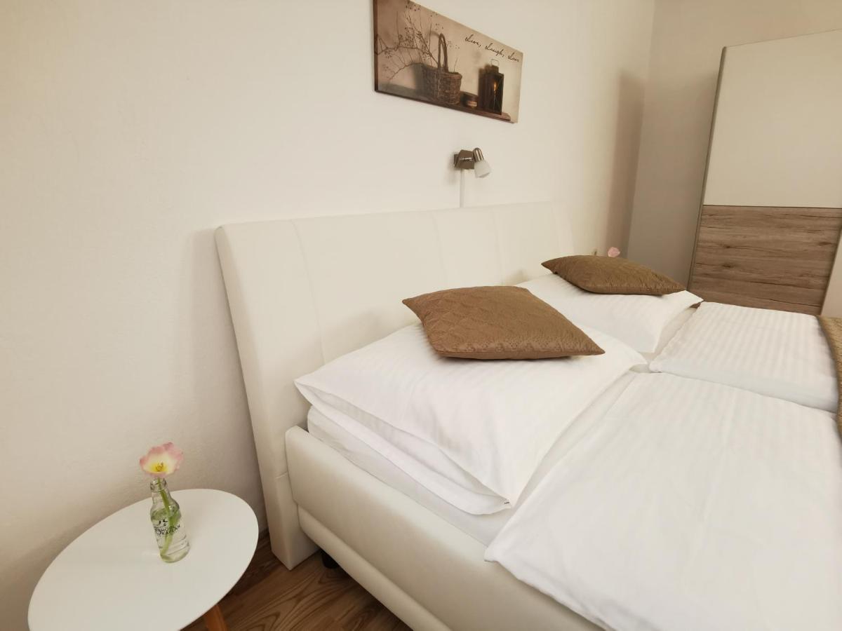 Hotel & Wirtshaus Hoedl-Kaplan Feldbach  Pokój zdjęcie