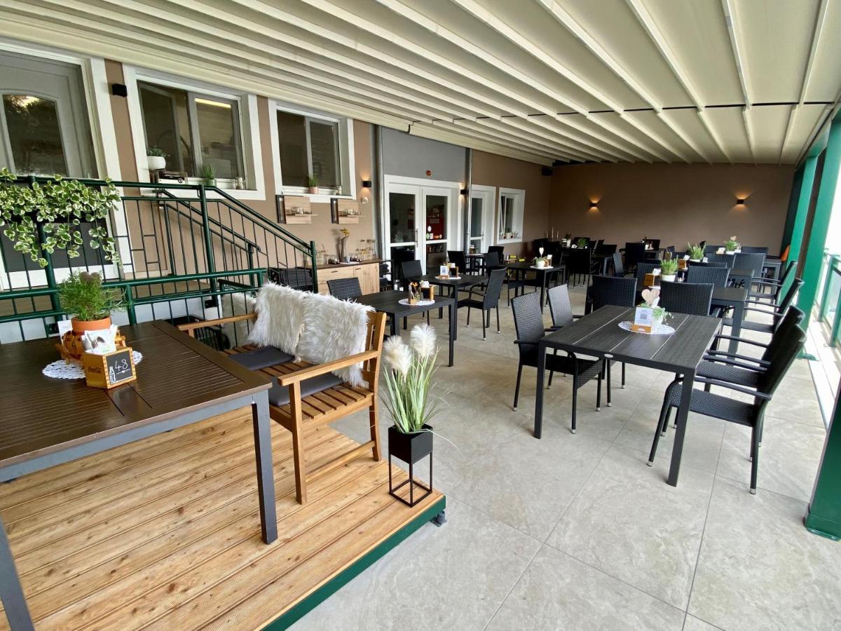 Hotel & Wirtshaus Hoedl-Kaplan Feldbach  Zewnętrze zdjęcie