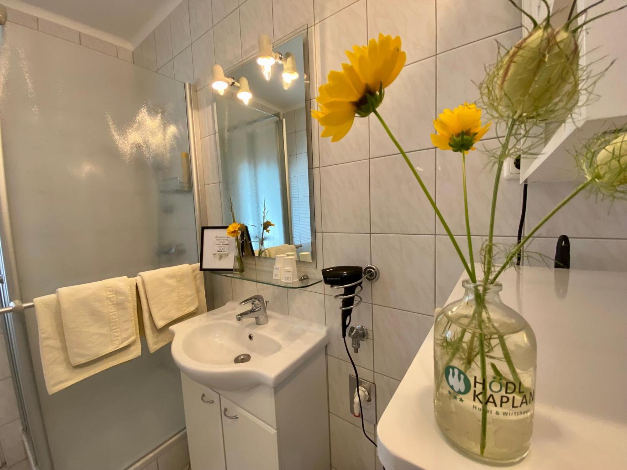 Hotel & Wirtshaus Hoedl-Kaplan Feldbach  Pokój zdjęcie