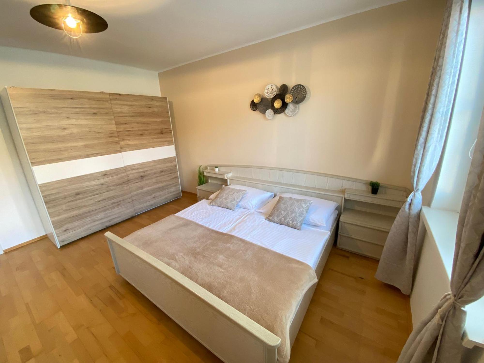 Hotel & Wirtshaus Hoedl-Kaplan Feldbach  Pokój zdjęcie