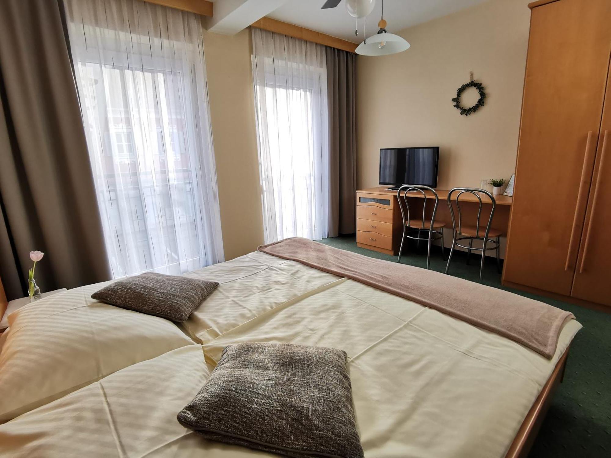 Hotel & Wirtshaus Hoedl-Kaplan Feldbach  Pokój zdjęcie