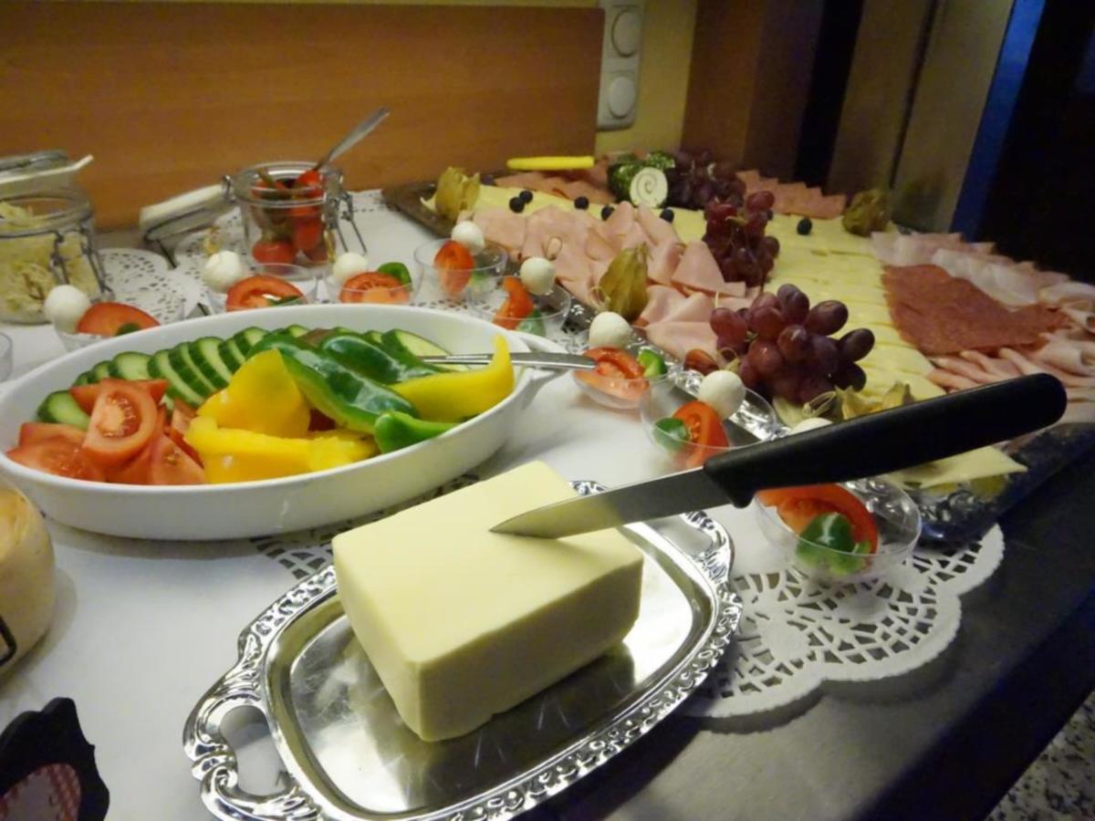 Hotel & Wirtshaus Hoedl-Kaplan Feldbach  Zewnętrze zdjęcie